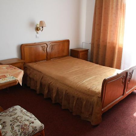 Bed and Breakfast Domy Wczasowe Tryumfy à Krynica-Zdrój Extérieur photo