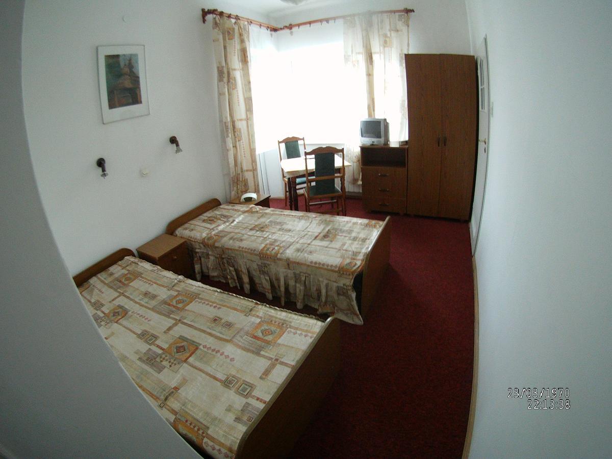 Bed and Breakfast Domy Wczasowe Tryumfy à Krynica-Zdrój Extérieur photo